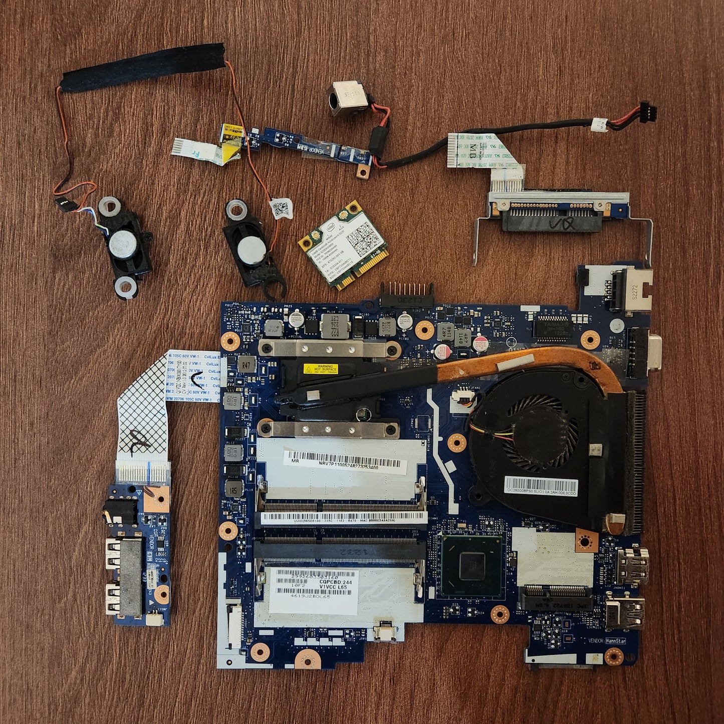 Acer TravelMate B113 Motherboard & Parts Bundle