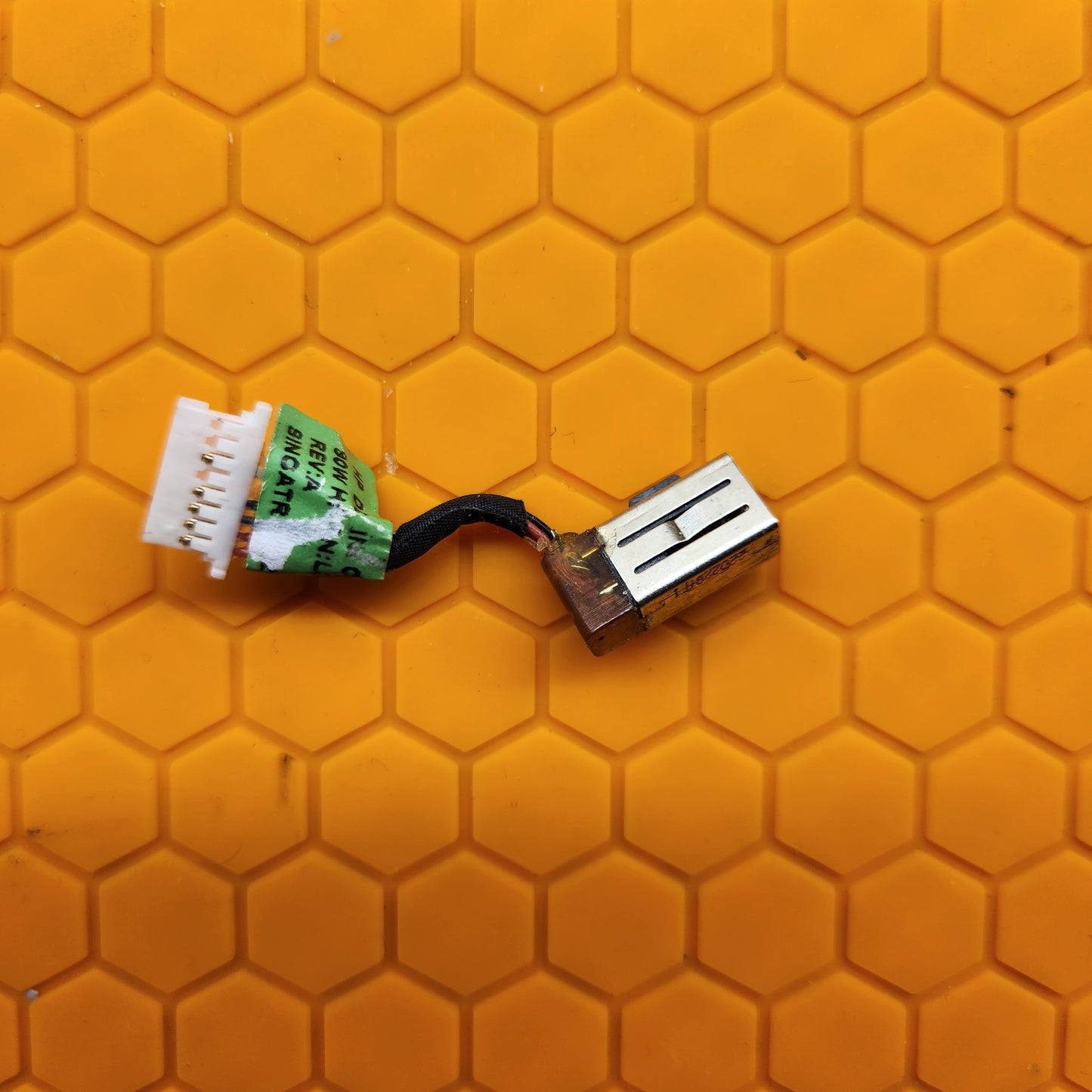 DC IN Connector - M45022-001 - Cable