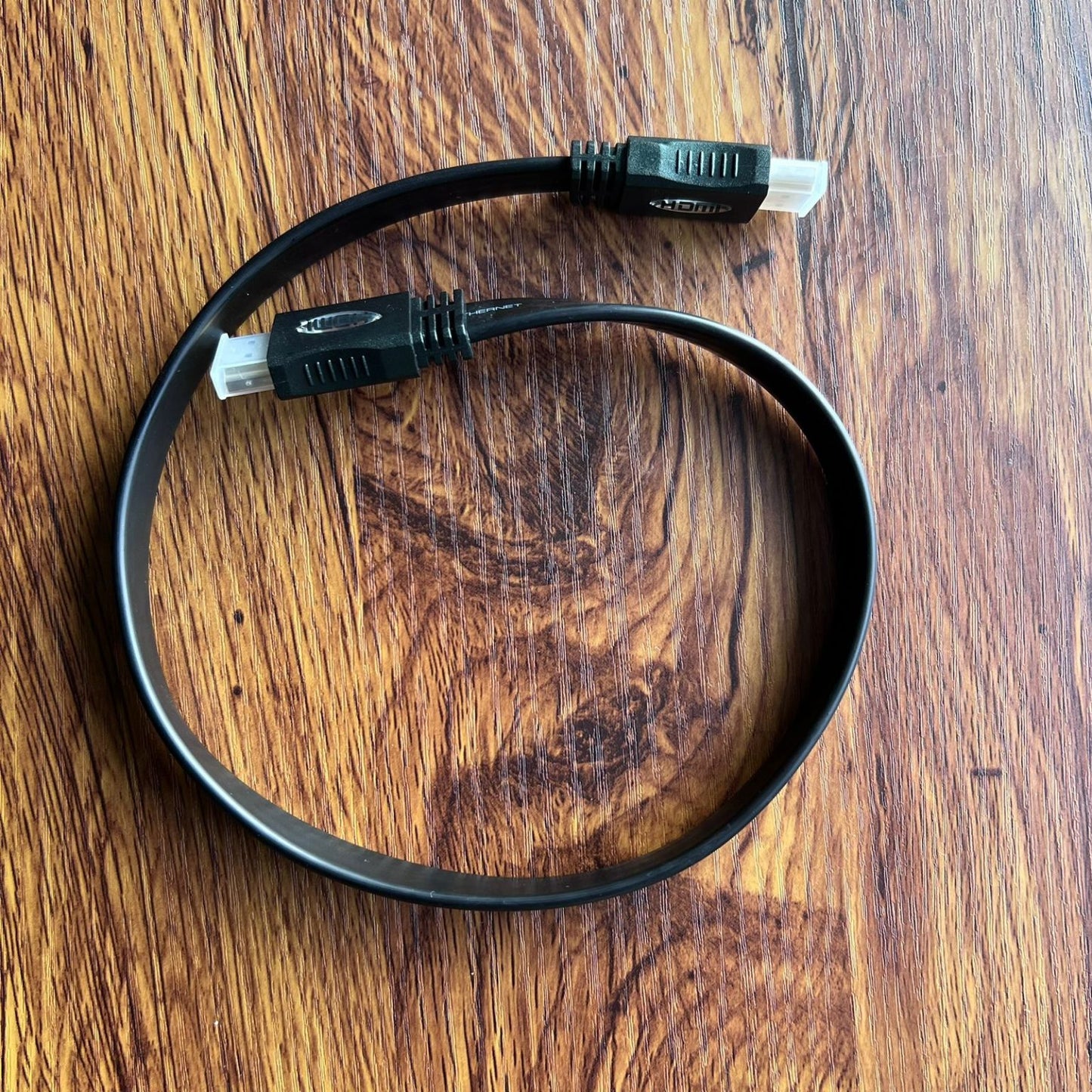 Short Flat HDMI Cable - 47.5 cm